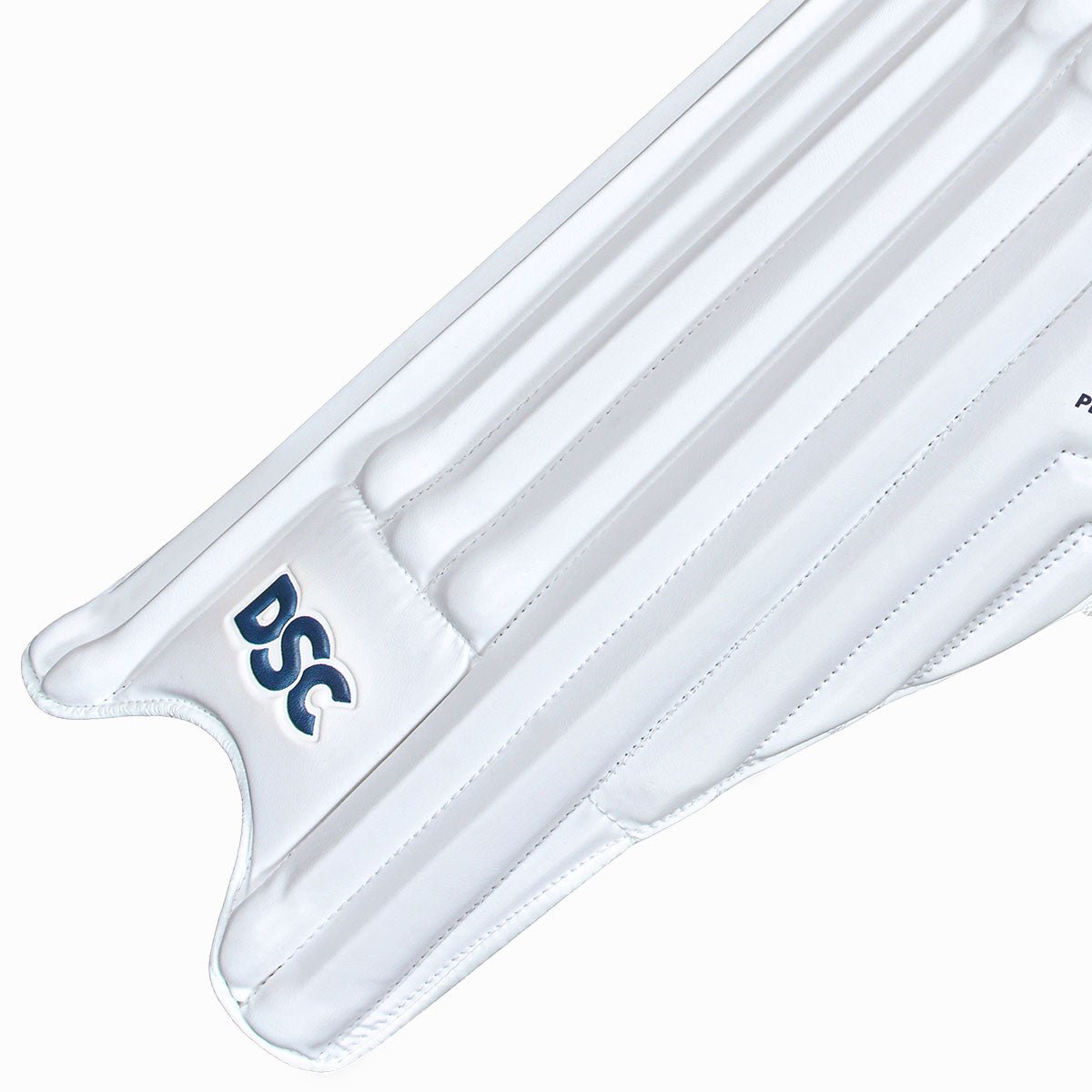 DSC Pearla 2000 Cricket Batting Pads - The Cricket & Football Warehouse