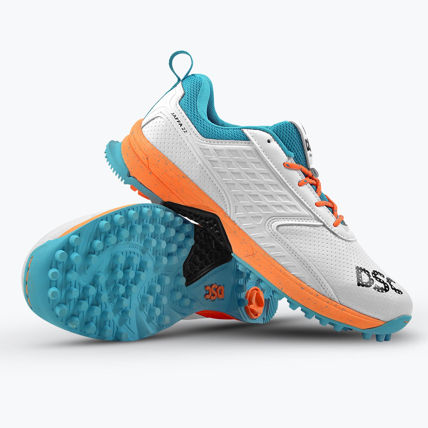 DSC Jaffa 22 Rubber Cricket Shoes