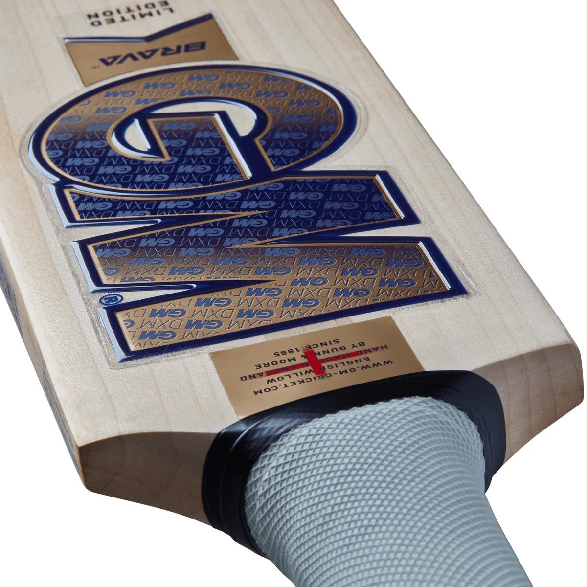 Gunn & Moore Brava Signature Senior Bat - The Cricket & Football Warehouse