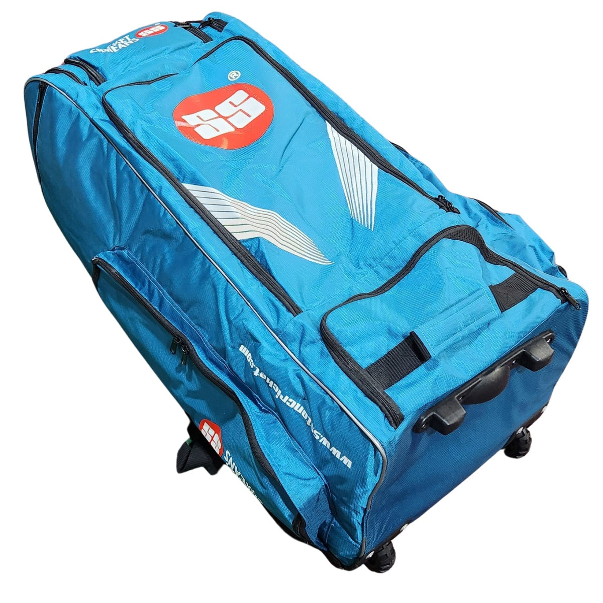SS VA 900 Cricket Duffle Wheel Bag - The Cricket & Football Warehouse